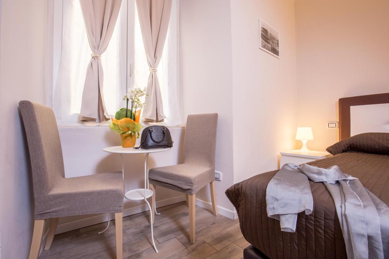 Azzurra Rooms Рим Екстериор снимка